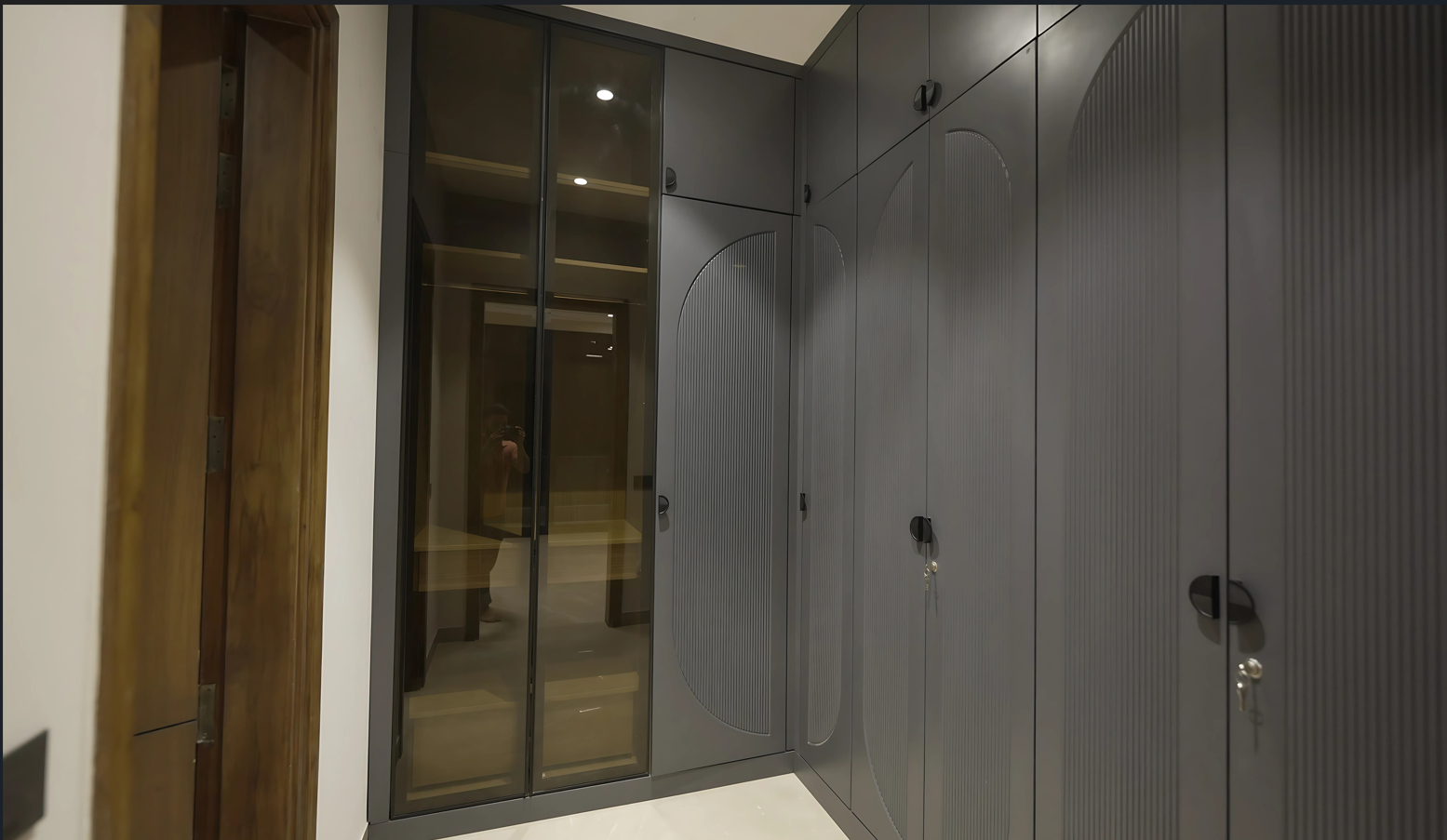 Gallery image 7